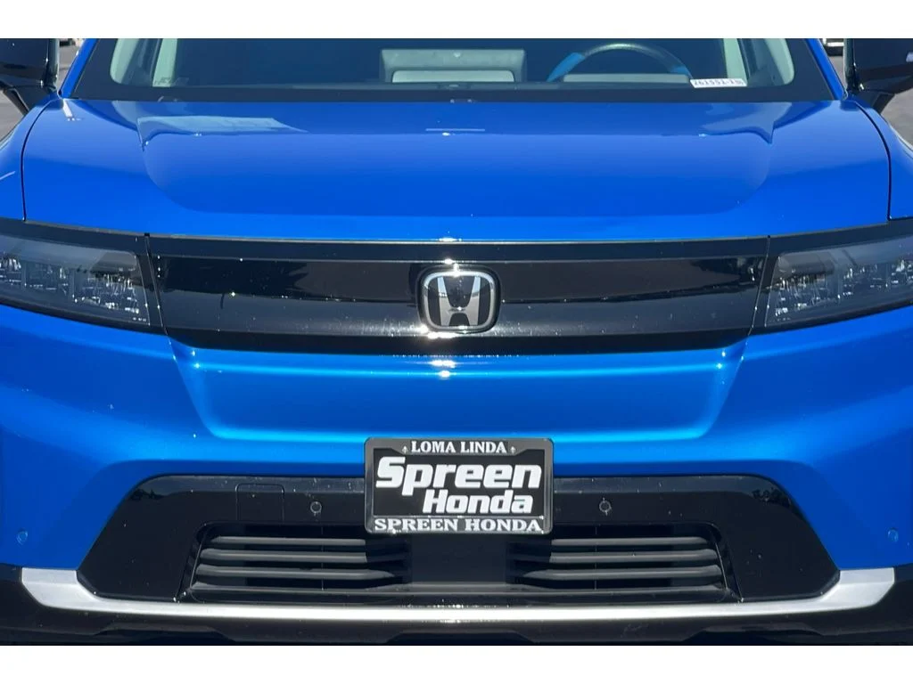 Certified Used 2024 Pacific Blue Metallic Honda Touring image 13