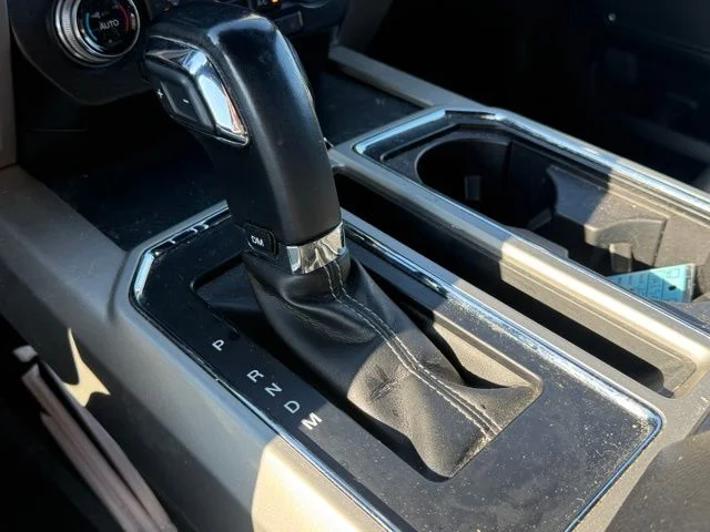 Used 2019 White Ford Lariat image 31