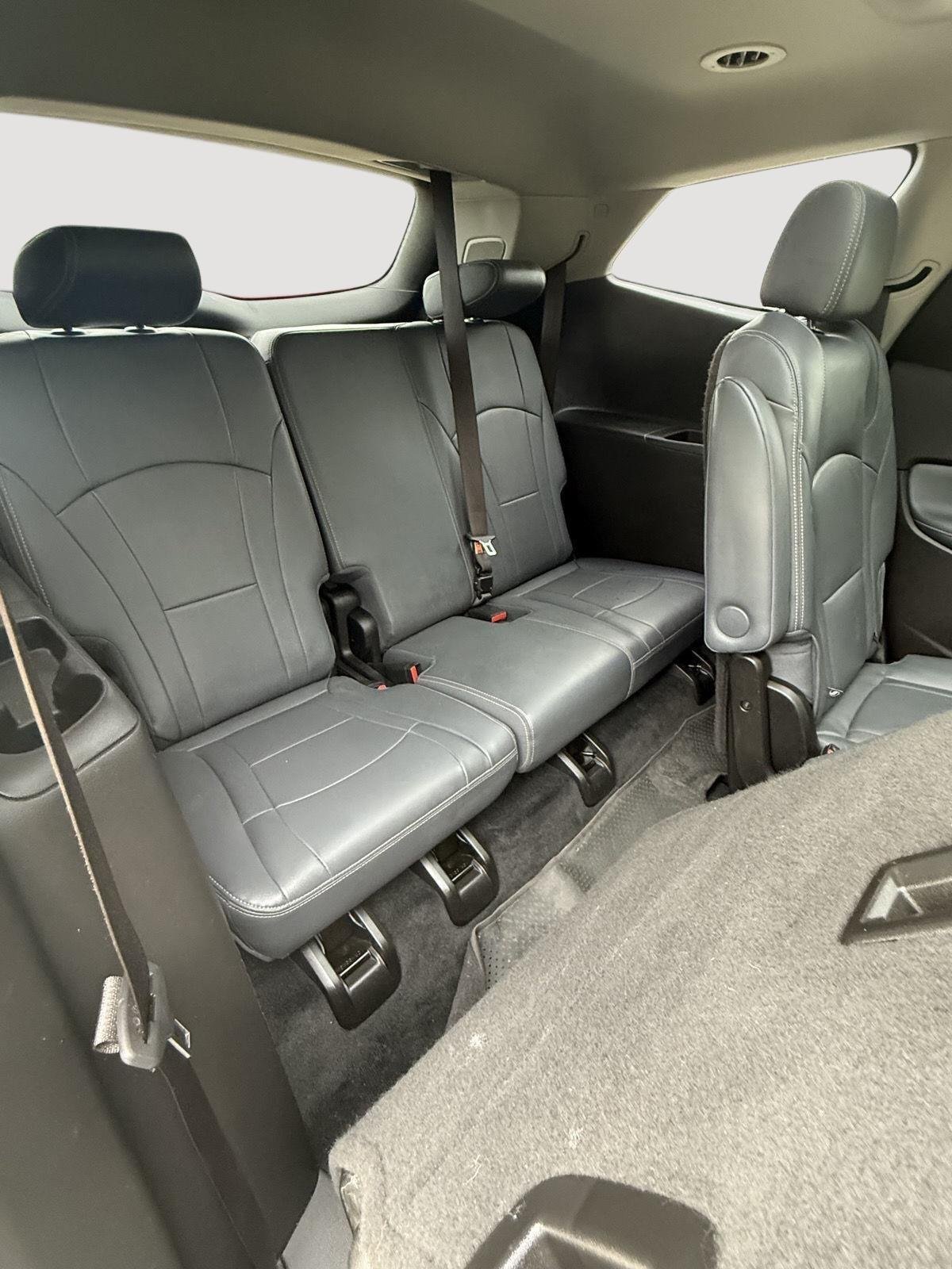 Used 2021 White Frost Tricoat Buick Essence image 20