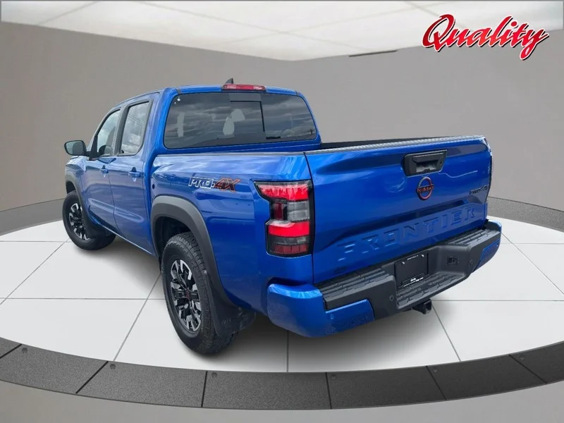 Used 2024 Bluestone Pearl Nissan PRO-4X image 5