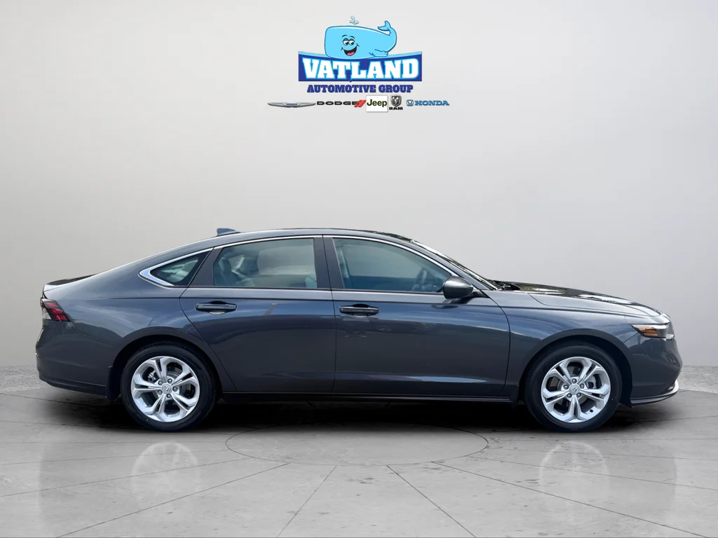 New 2026 Meteorite Gray Metallic Honda LX image 6