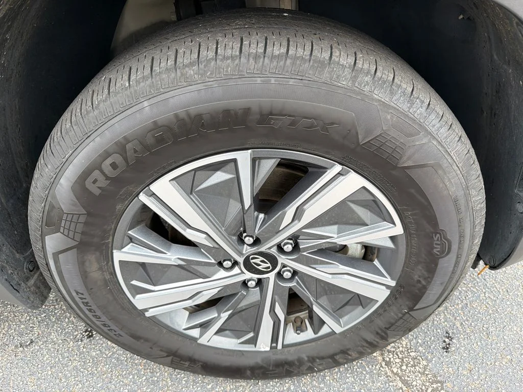 Used 2022 Gray Hyundai Blue image 12