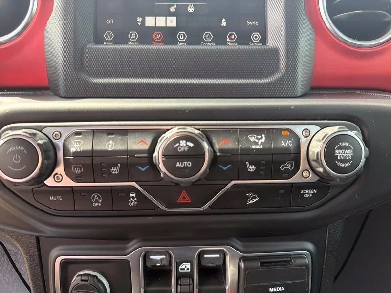 Used 2020 Blue Jeep Unlimited Rubicon image 34