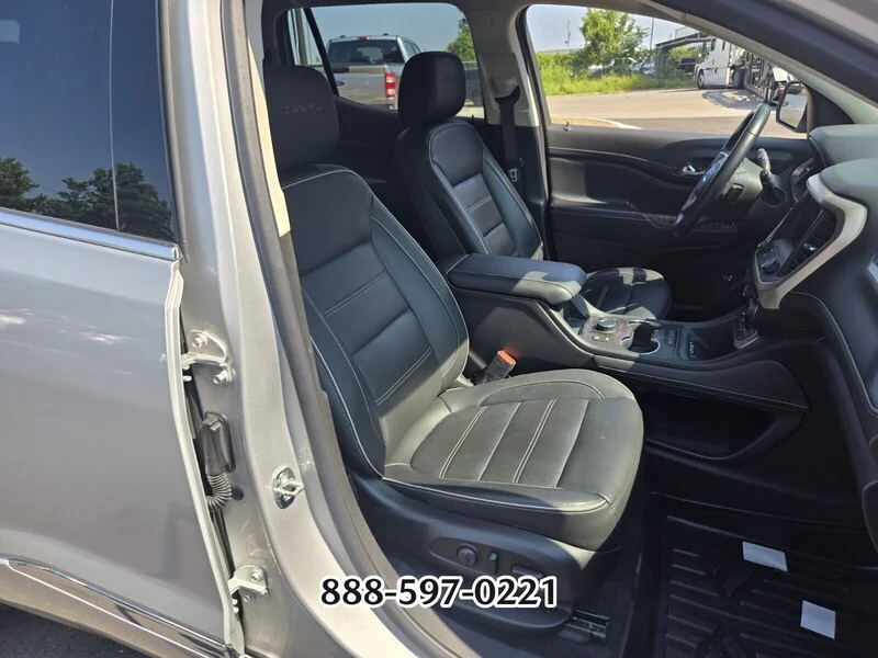 Used 2020 Quicksilver Metallic GMC Denali image 20