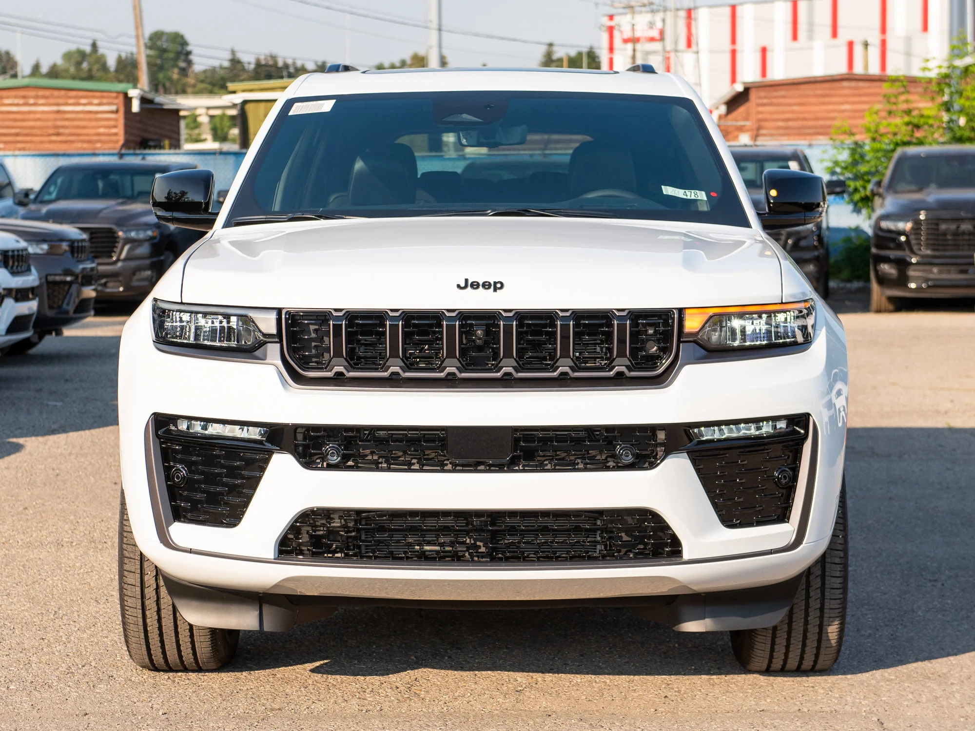 New 2026 White Jeep Limited Reserve* image 8