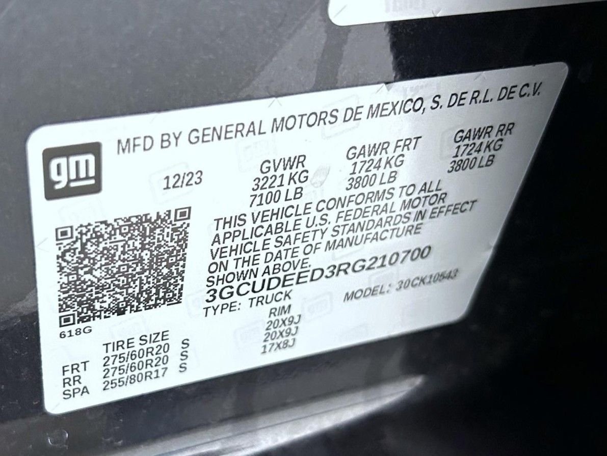Used 2024 Gray Chevrolet RST image 26