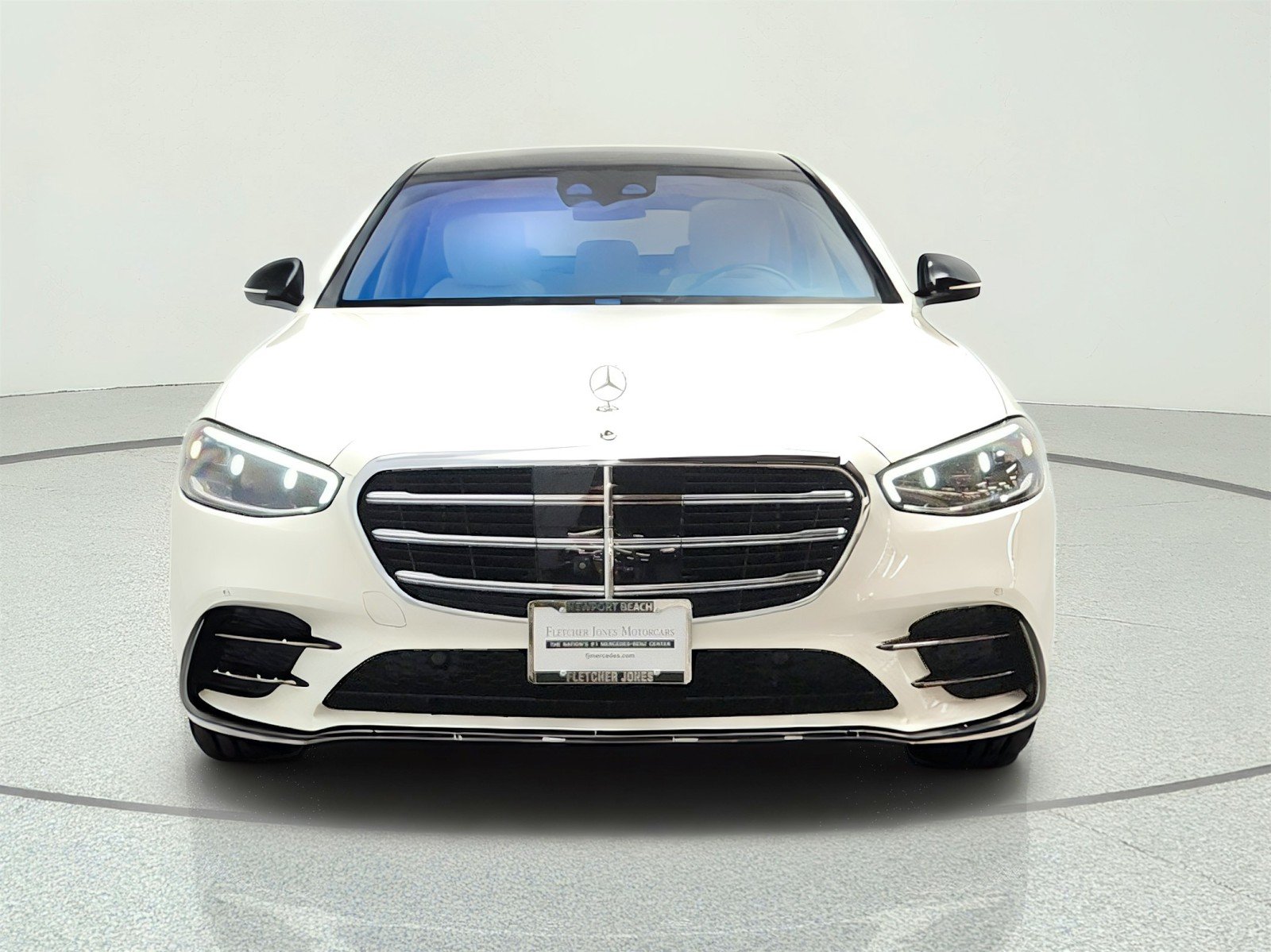 Certified Used 2023 MANUFAKTUR Diamond White Mercedes-Benz S 500 4MATIC® Sedan image 2