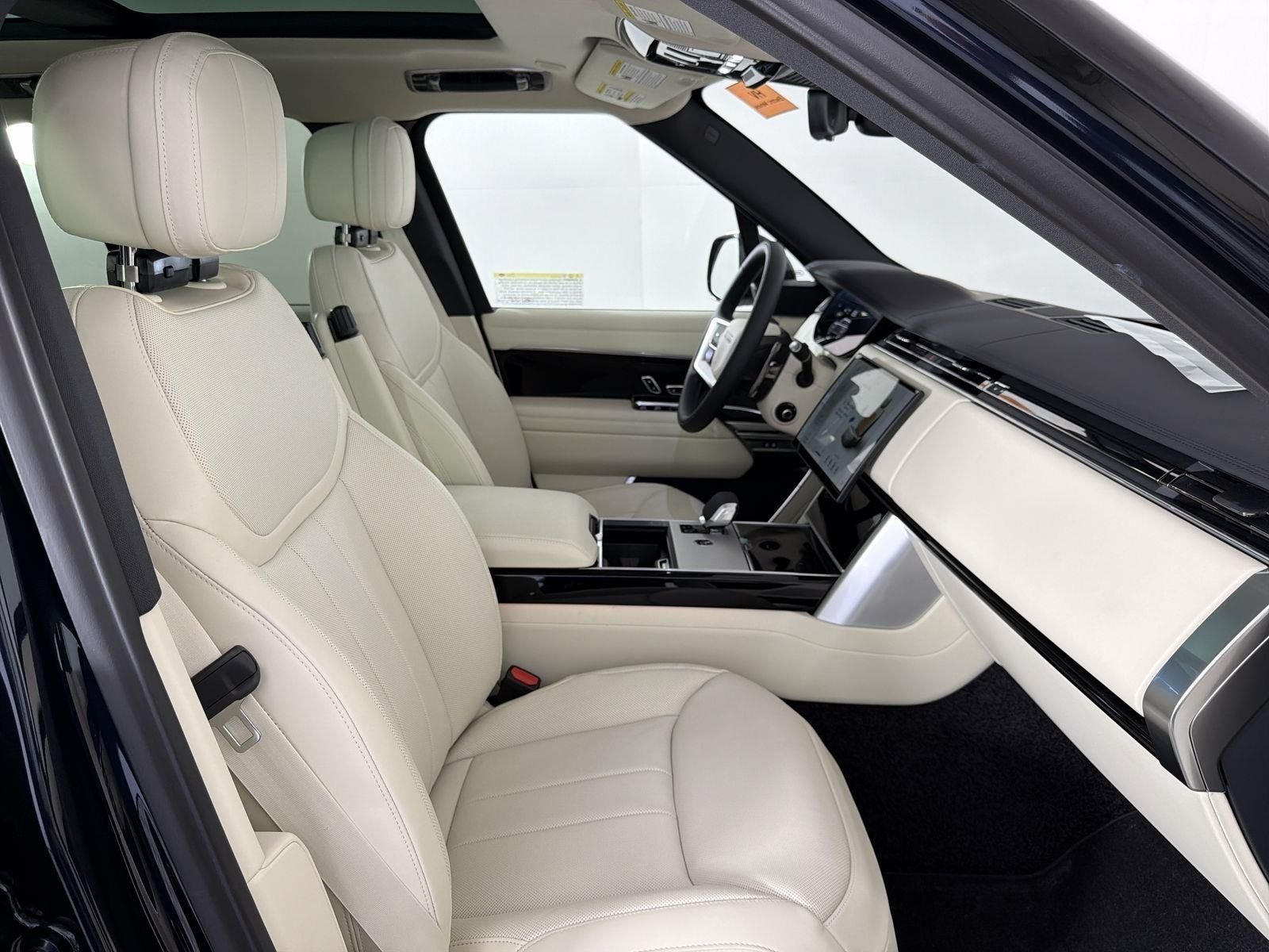 2026 Land Rover Range Rover SE - Photo 31