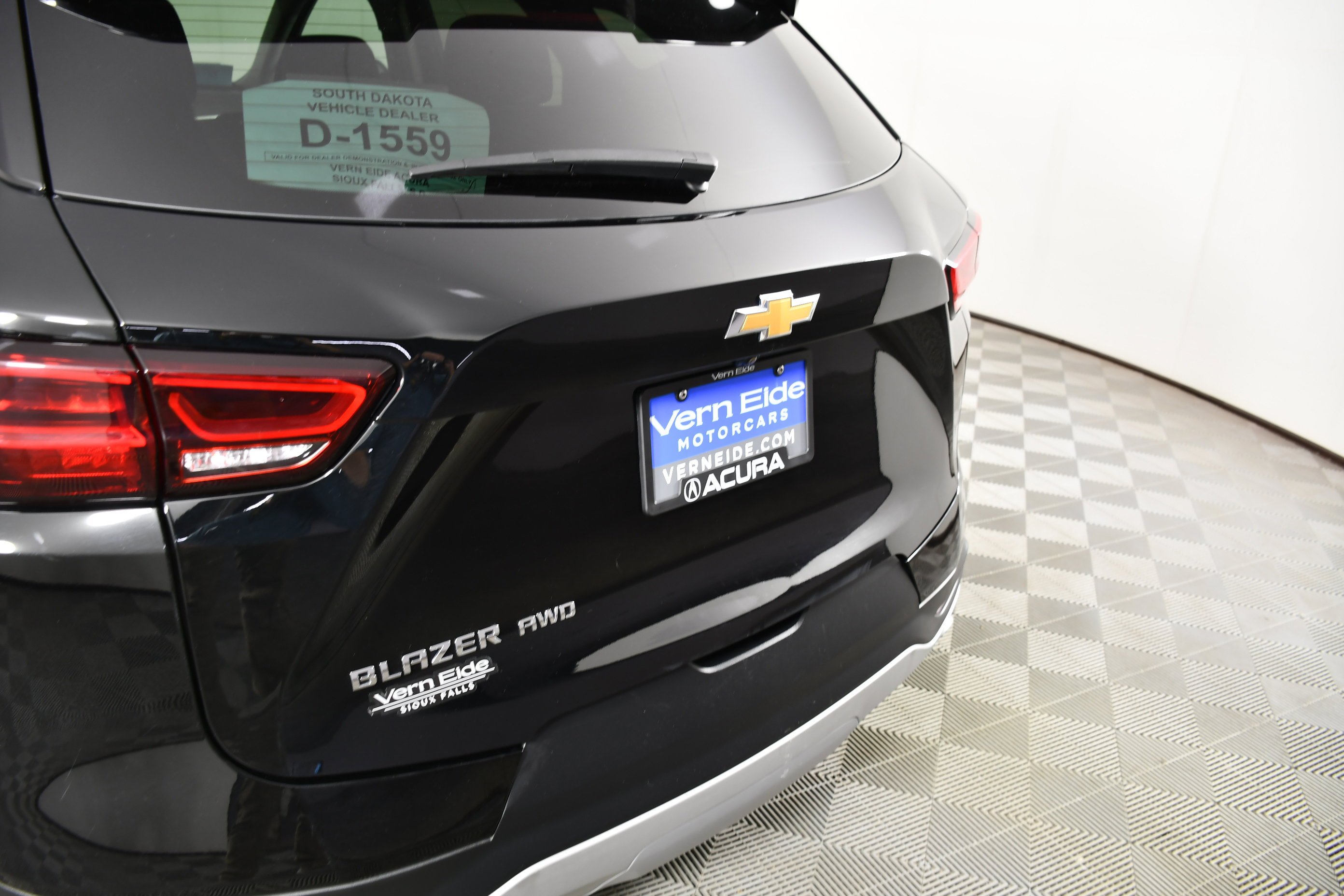 Used 2025 Black Chevrolet LT image 15