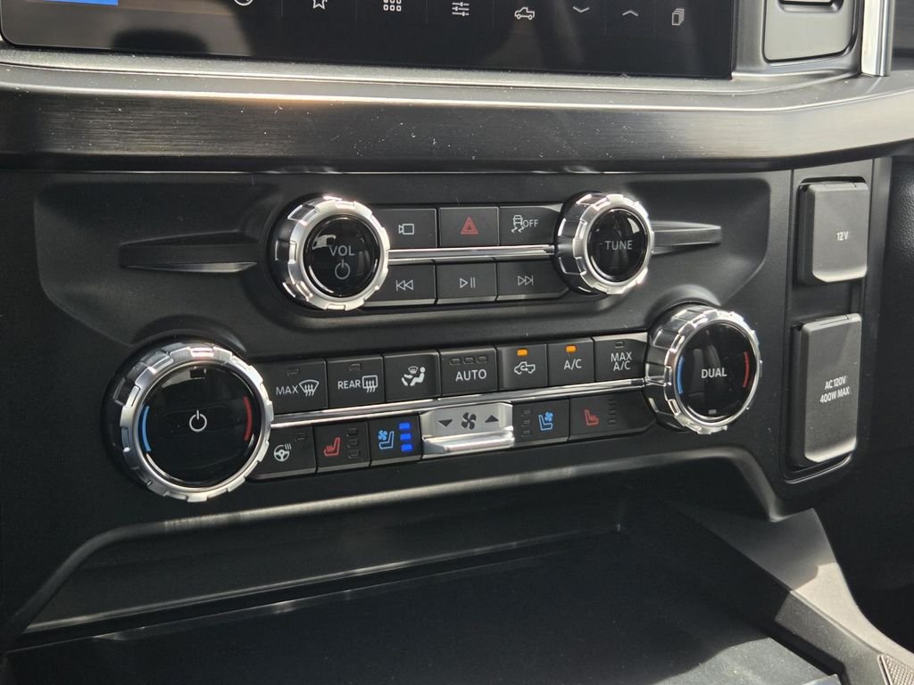 New 2026 White Ford Lariat image 27