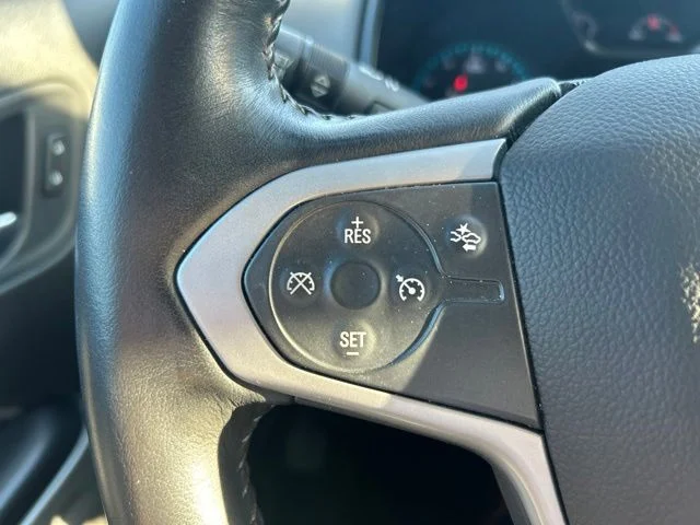 Used 2015 Red Chevrolet LT image 16