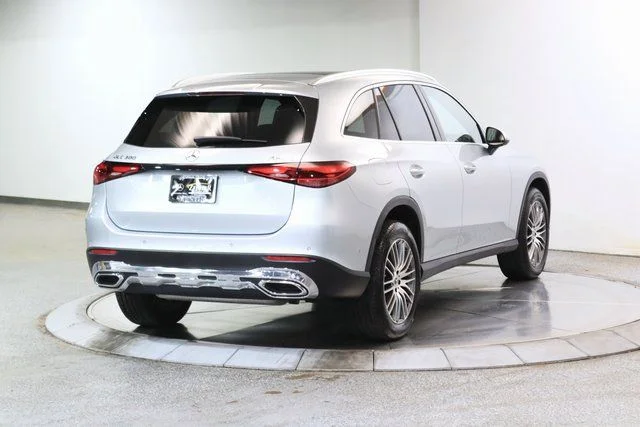 2025 Mercedes-Benz GLC Base - Photo 14