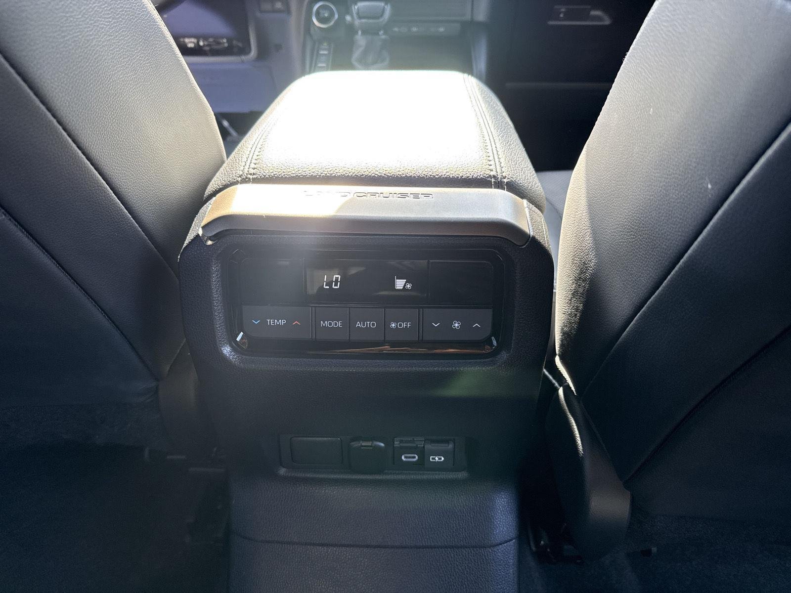 Used 2025 Underground Toyota Base image 26