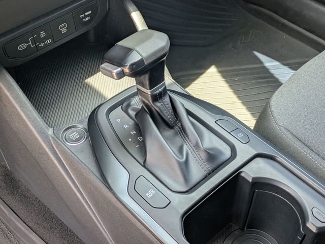 Used 2025 Gray Kia LXS image 21