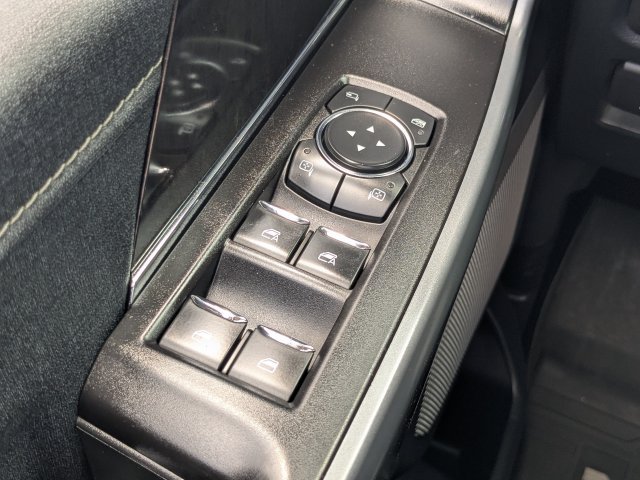 Used 2021 Gray Metallic Ford Lariat image 21