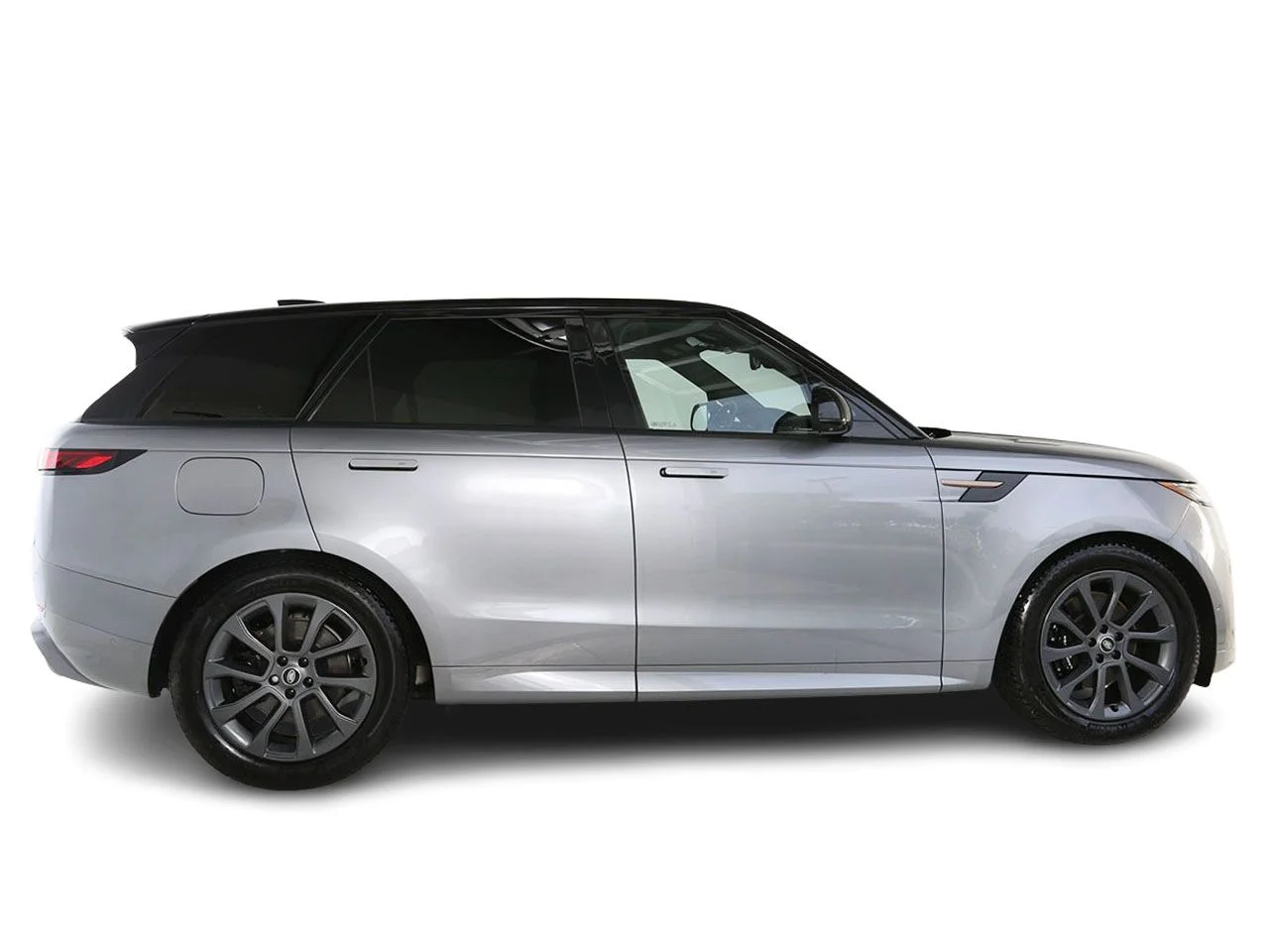 Used 2024 Gray Land Rover Dynamic SE image 10