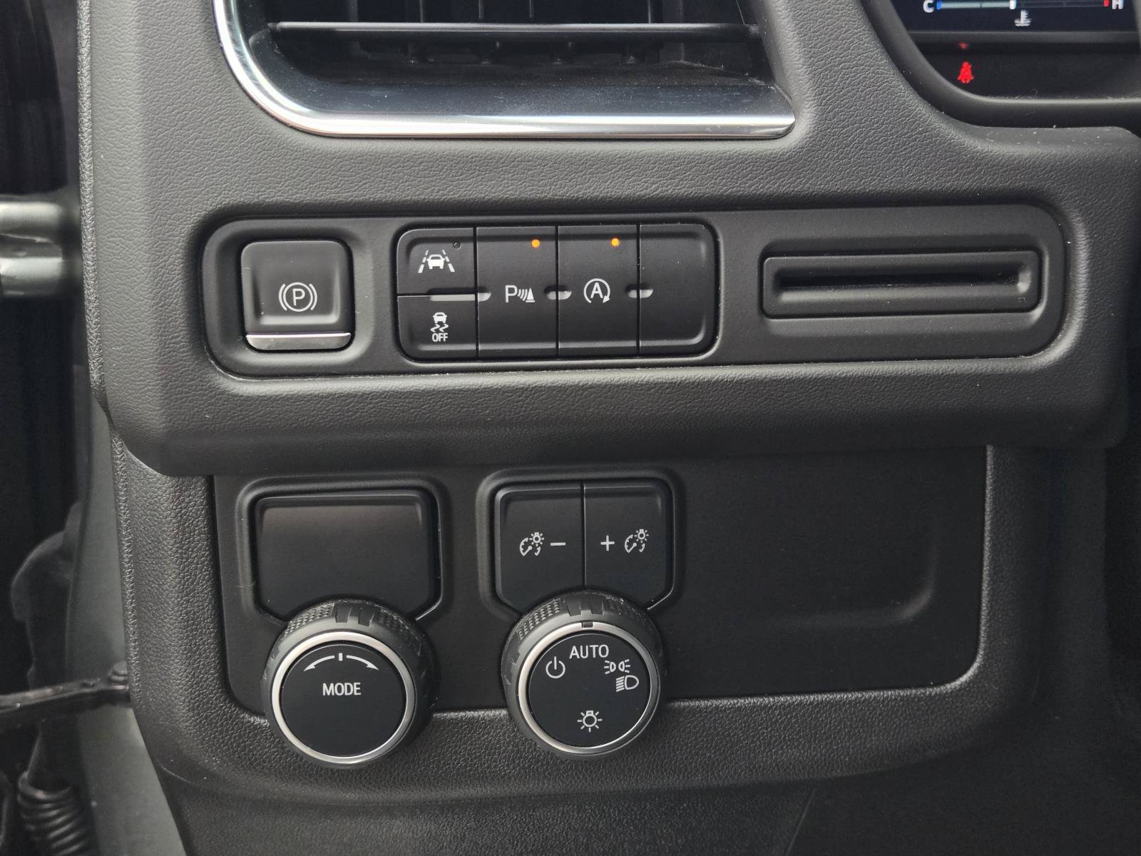 2023 Chevrolet Tahoe Premier - Photo 24