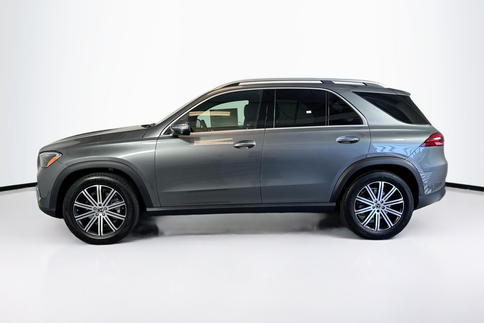 New 2026 Selenite Grey Metallic Mercedes-Benz GLE 350 image 8