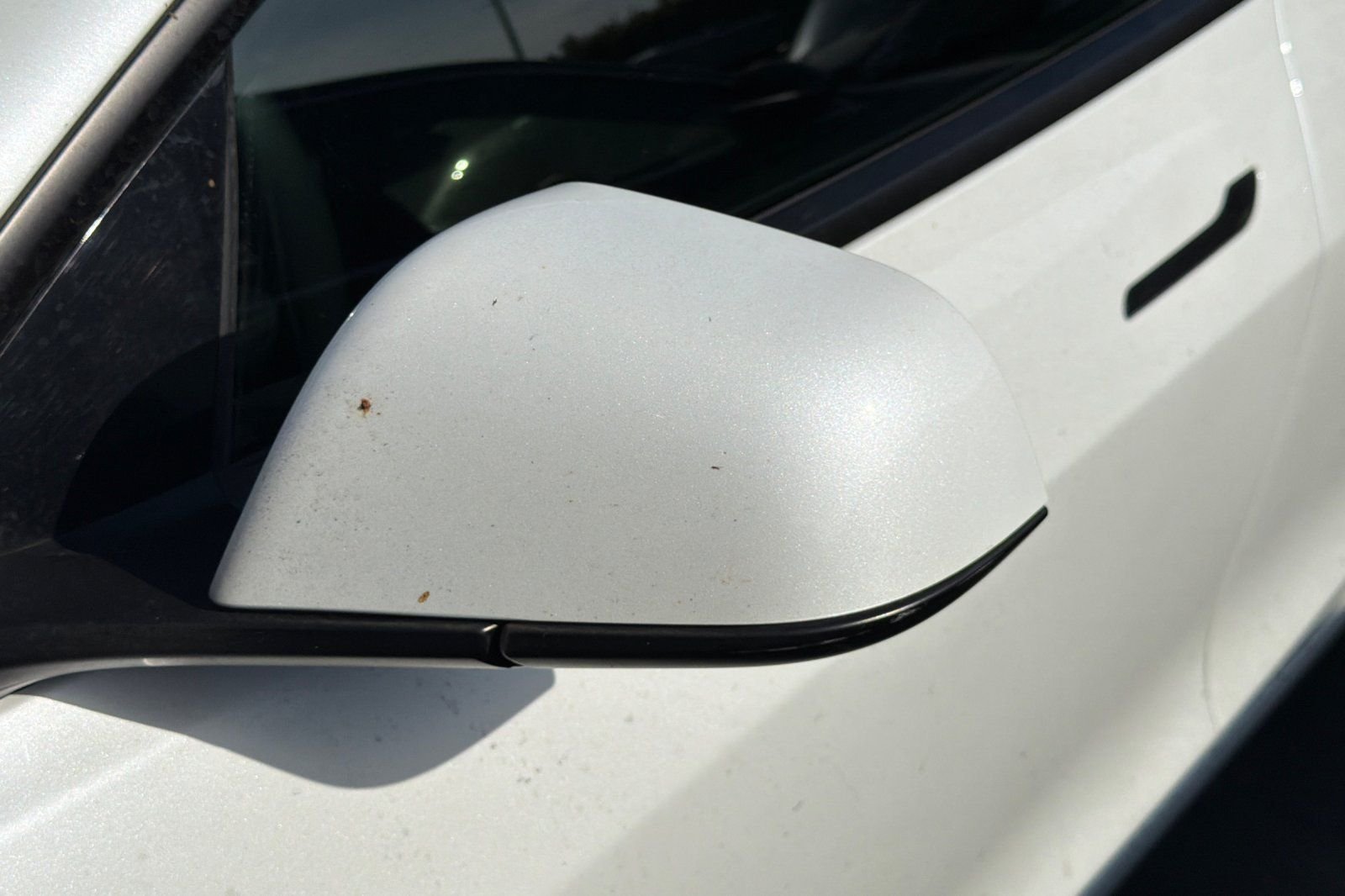 Used 2022  Tesla Base image 15