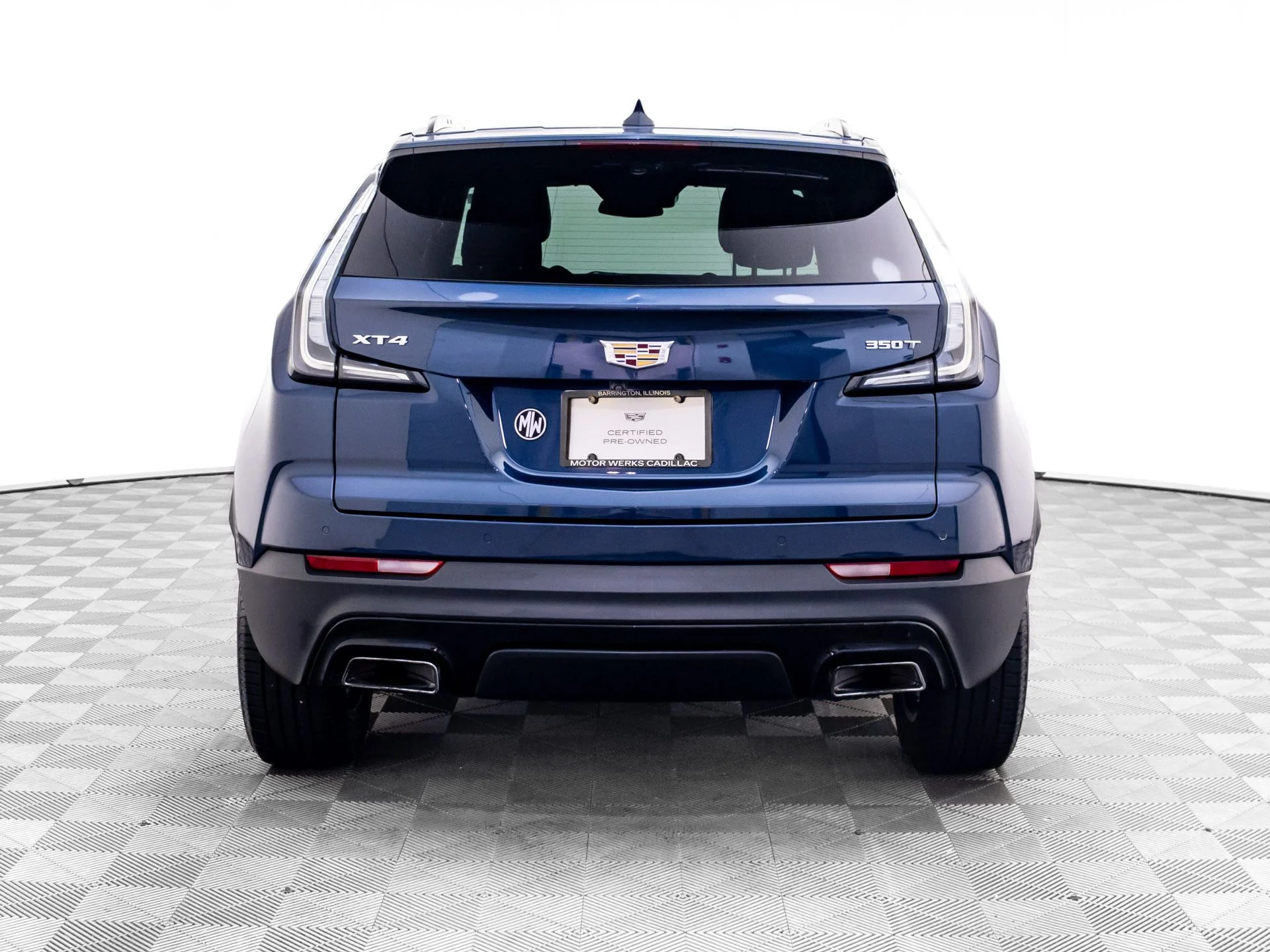Used 2020 Blue Cadillac Sport image 4