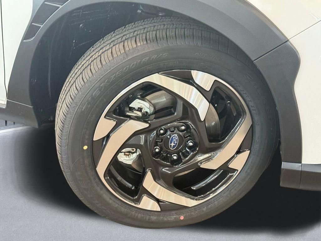 New 2026 CRYSTAL WHITE PEARL Subaru Limited Hybrid image 13
