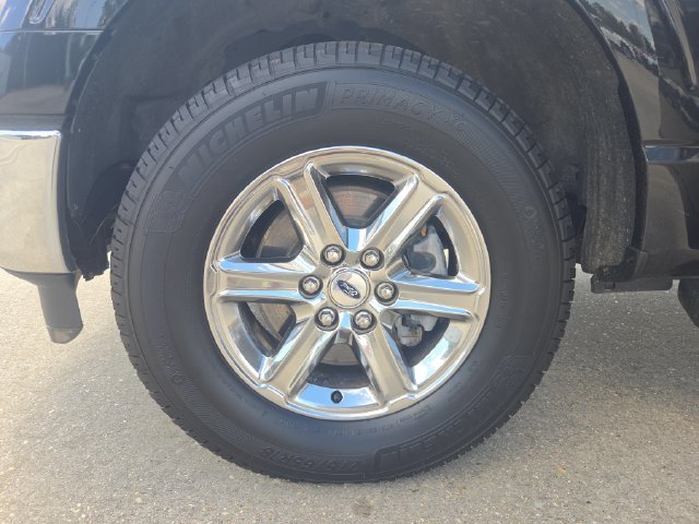 Used 2024 Black Ford XLT image 28