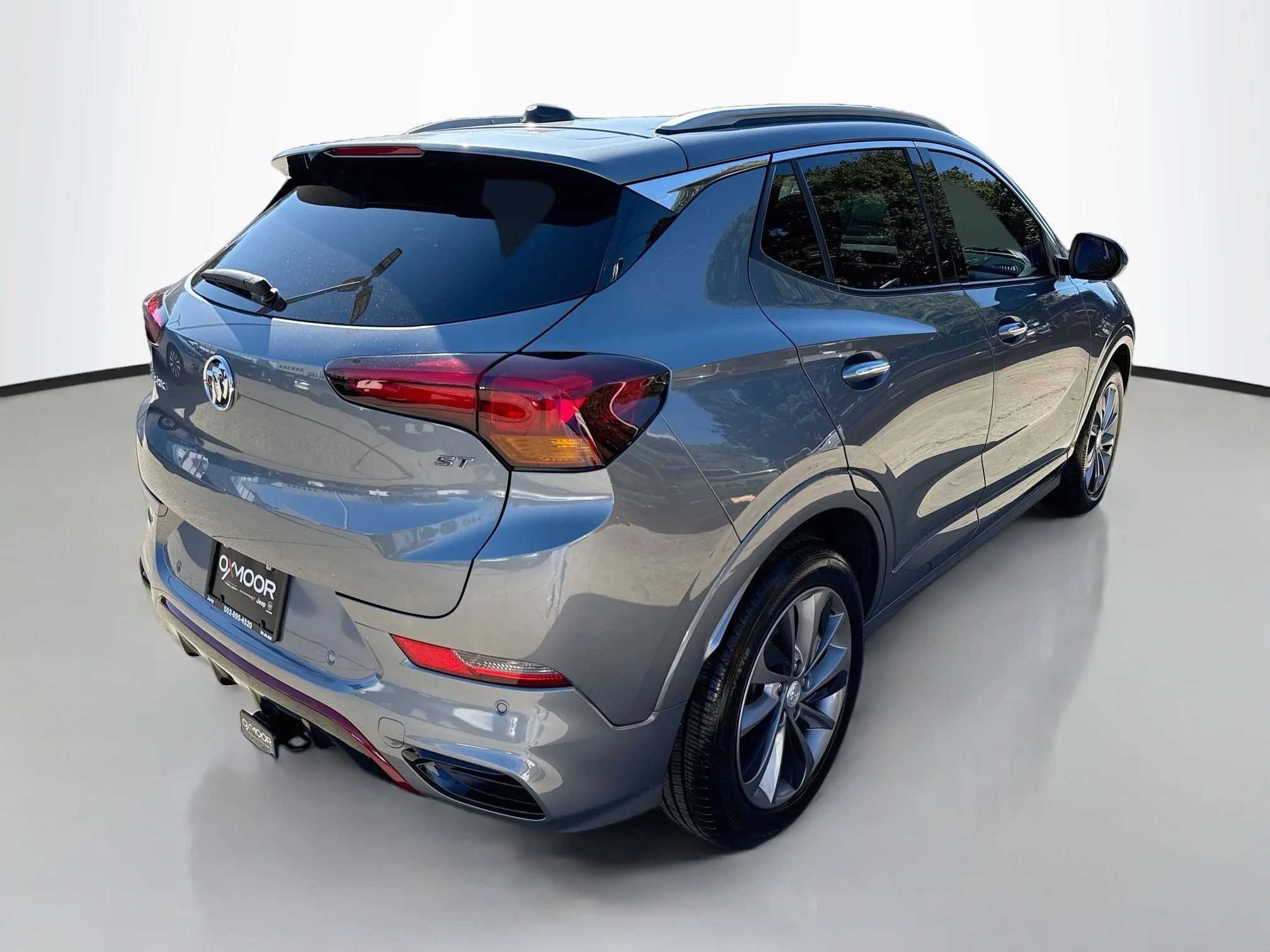 Used 2022 Satin Steel Metallic Buick Essence image 7
