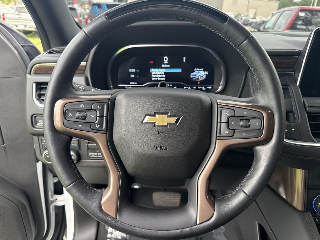 Used 2024 White Chevrolet High Country image 14