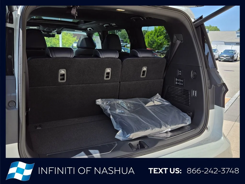 New 2027 RADIANT WHITE INFINITI Sport 4WD image 20