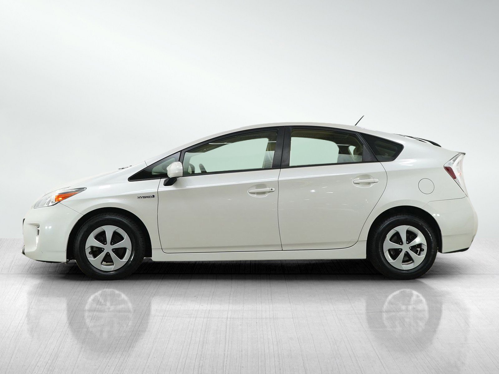 Used 2015 Toyota Prius Three with VIN JTDKN3DU6F0398512 for sale in Wayzata, Minnesota