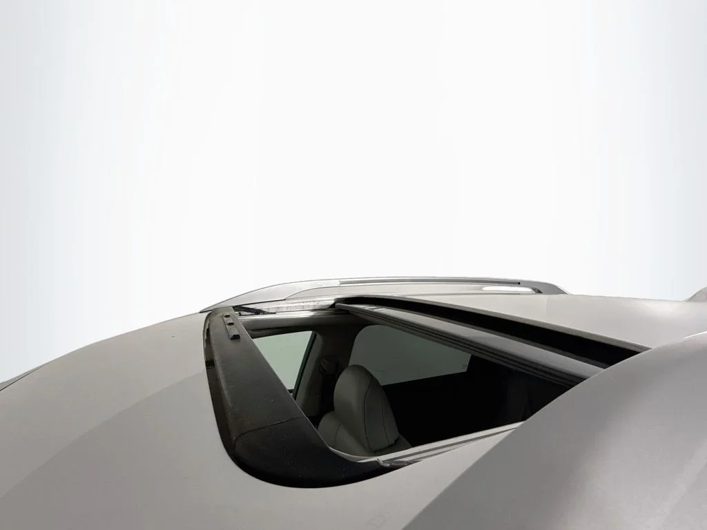 Used 2014 Starfire Pearl Lexus 350 image 21