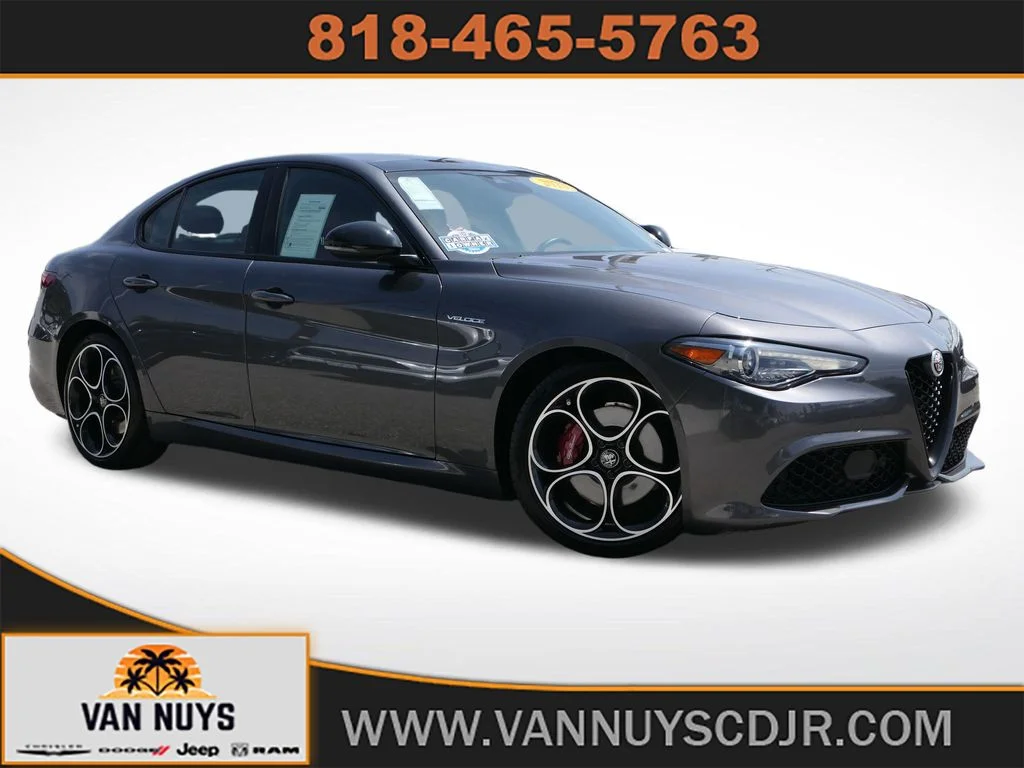2023 Alfa Romeo Giulia Veloce RWD's photo