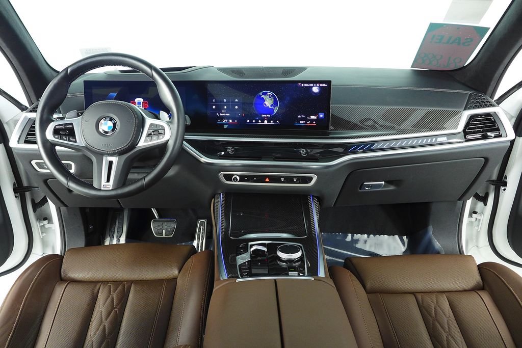 Used 2025 Mineral White Metallic BMW M60i image 26