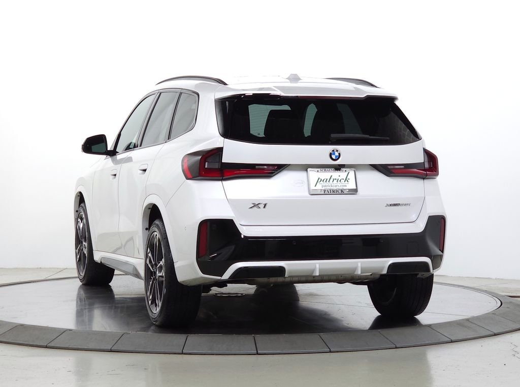 Used 2023 White Metallic BMW xDrive28i image 5