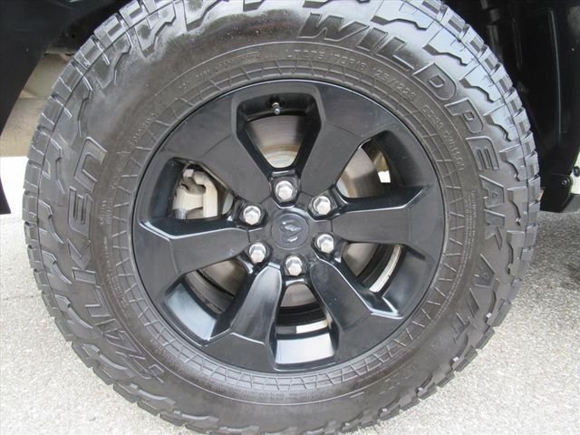 Used 2023 White Ram Big Horn/Lone Star image 8