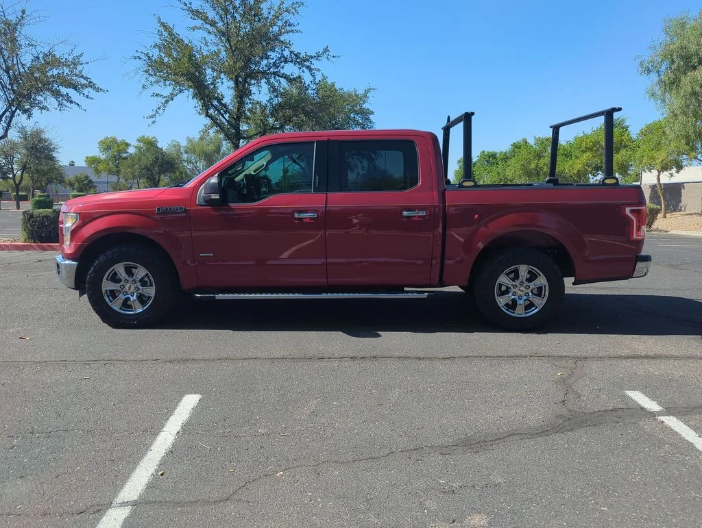 Used 2016 Red Ford XLT image 4