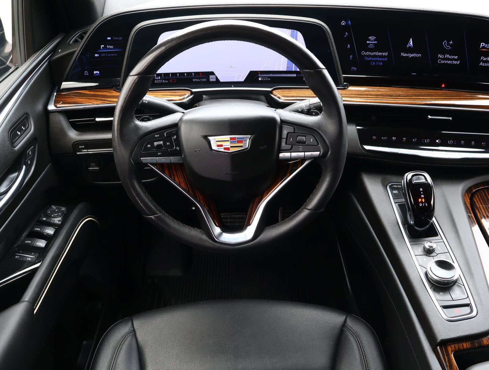 2023 Cadillac Escalade Luxury - Photo 13