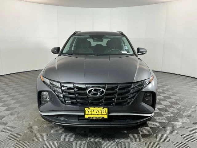 Used 2024 Titanium Gray Hyundai SEL image 2