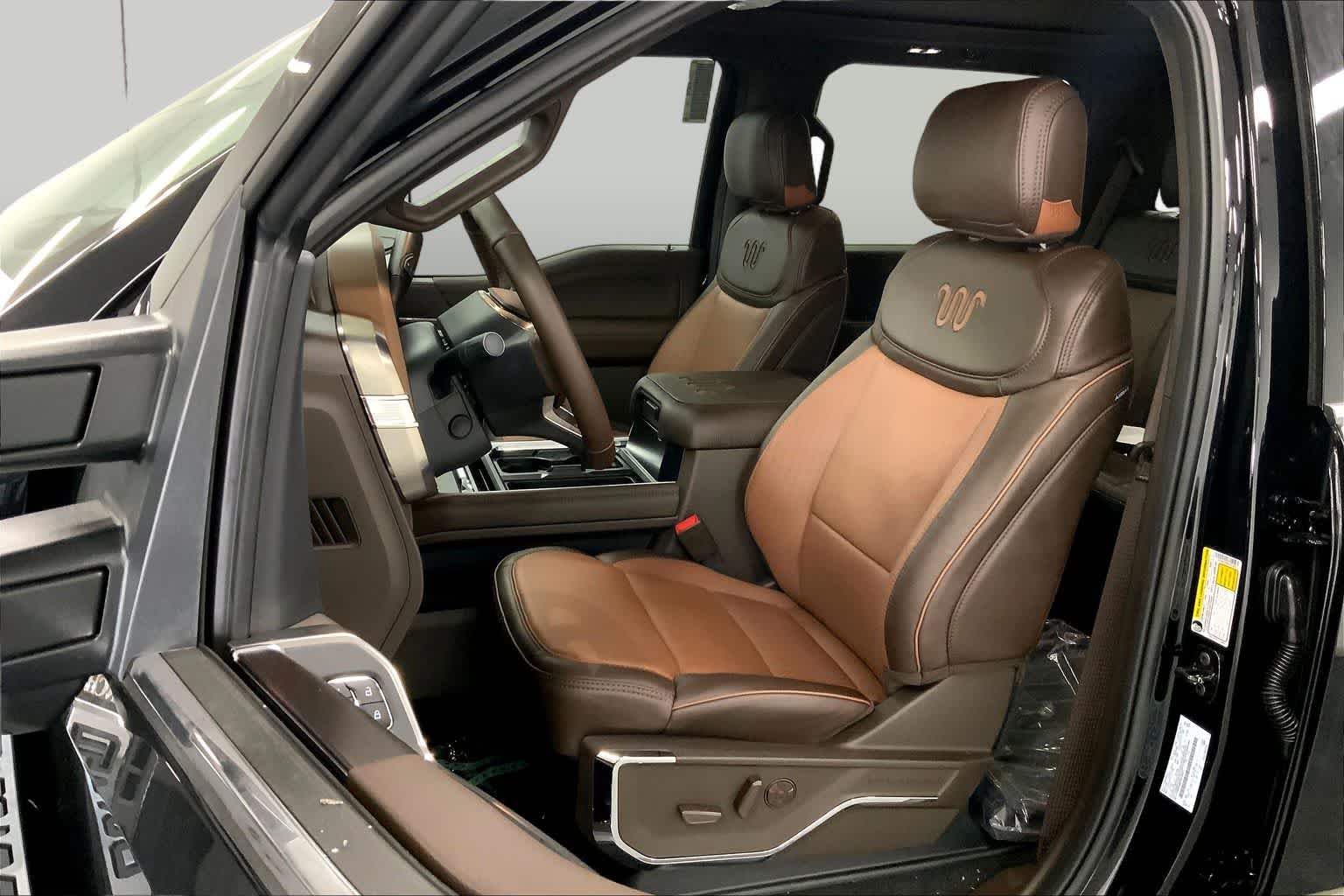 New 2026 Agate Black Metallic Ford F-350® King Ranch® image 8