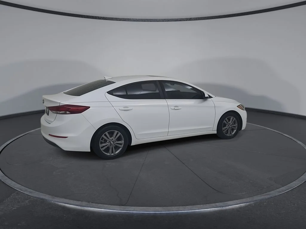 Used 2018 White Hyundai Value Edition image 19