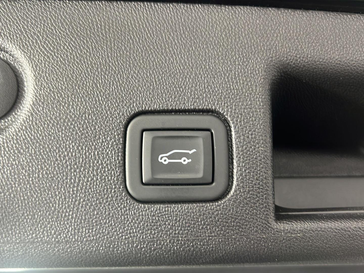 Used 2024 Black Metallic Chevrolet LT image 22