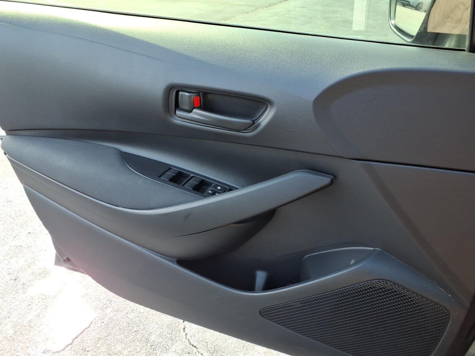 Used 2025 Underground Toyota Hybrid LE image 25