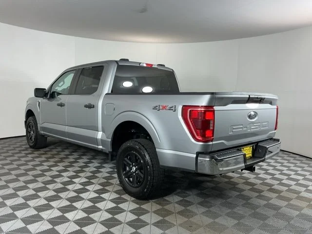 Used 2023  Ford XLT image 8
