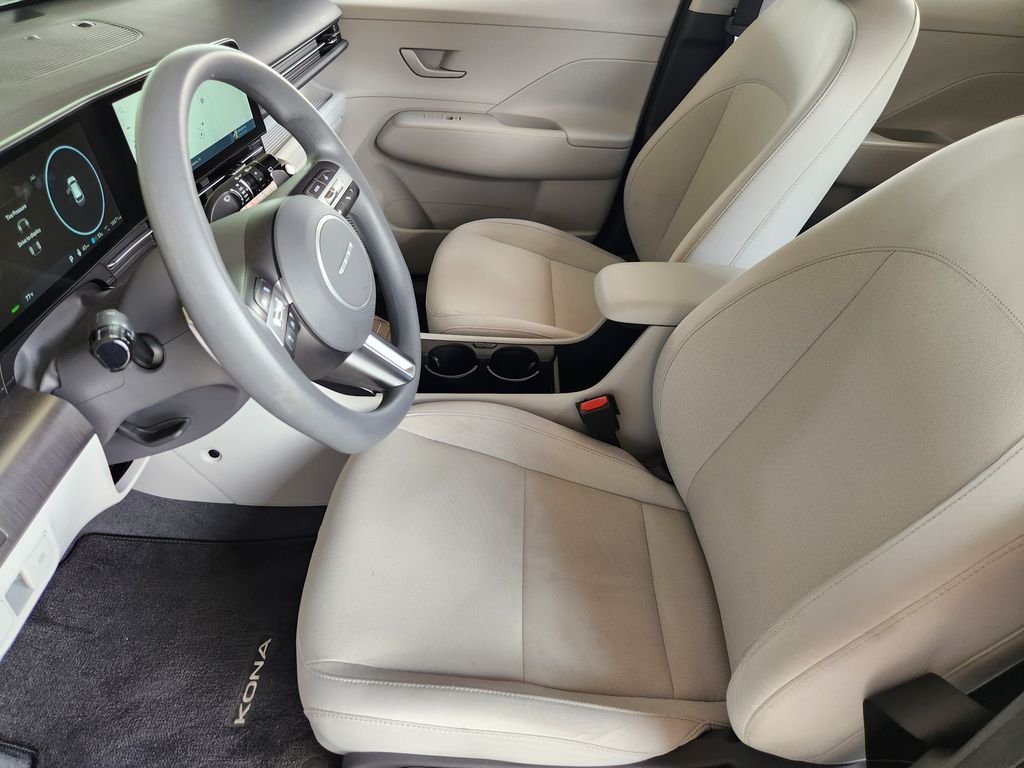 Used 2024 Mirage Green Hyundai SE image 15