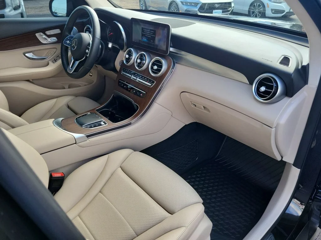 2020 Mercedes-Benz GLC GLC300 - Photo 30