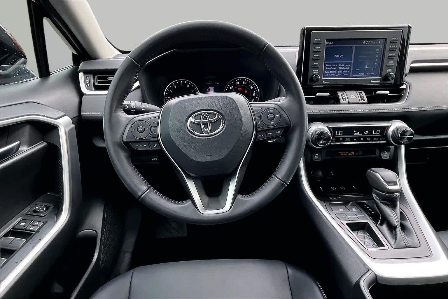Used 2022 Ruby Flare Pearl Toyota XLE Premium image 5