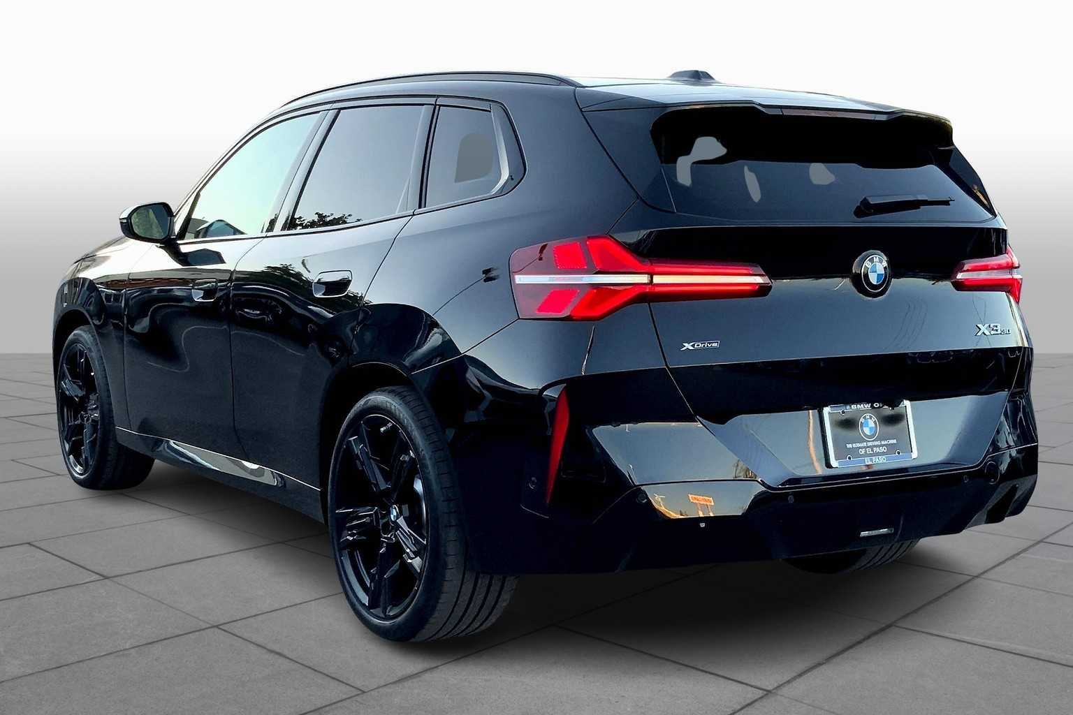 2026 BMW X3 30 - Photo 12