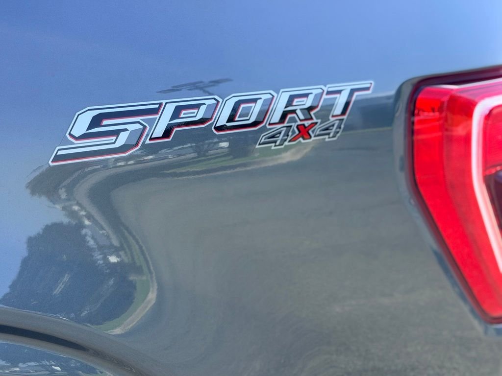 Used 2023 Gray Ford XLT image 6