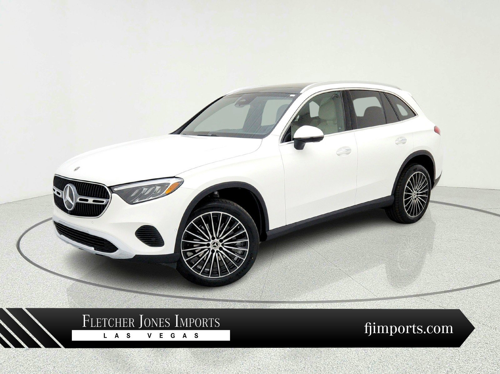 New 2026 Polar White Mercedes-Benz GLC 300 SUV image 22
