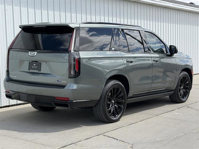 Used 2024 Dark Emerald Metallic Cadillac Sport Platinum image 4